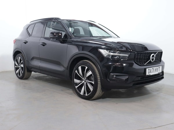 Used Volvo XC40 2021 for sale - 74840990: Photo 1