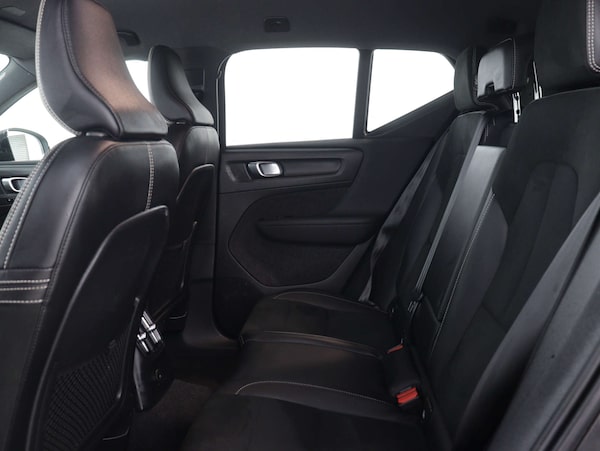 Used Volvo XC40 2021 for sale - 74840990: Photo 48