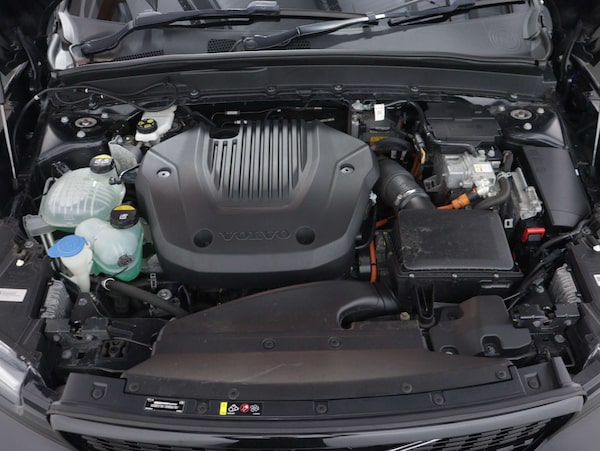 Used Volvo XC40 2021 for sale - 74840990: Photo 51