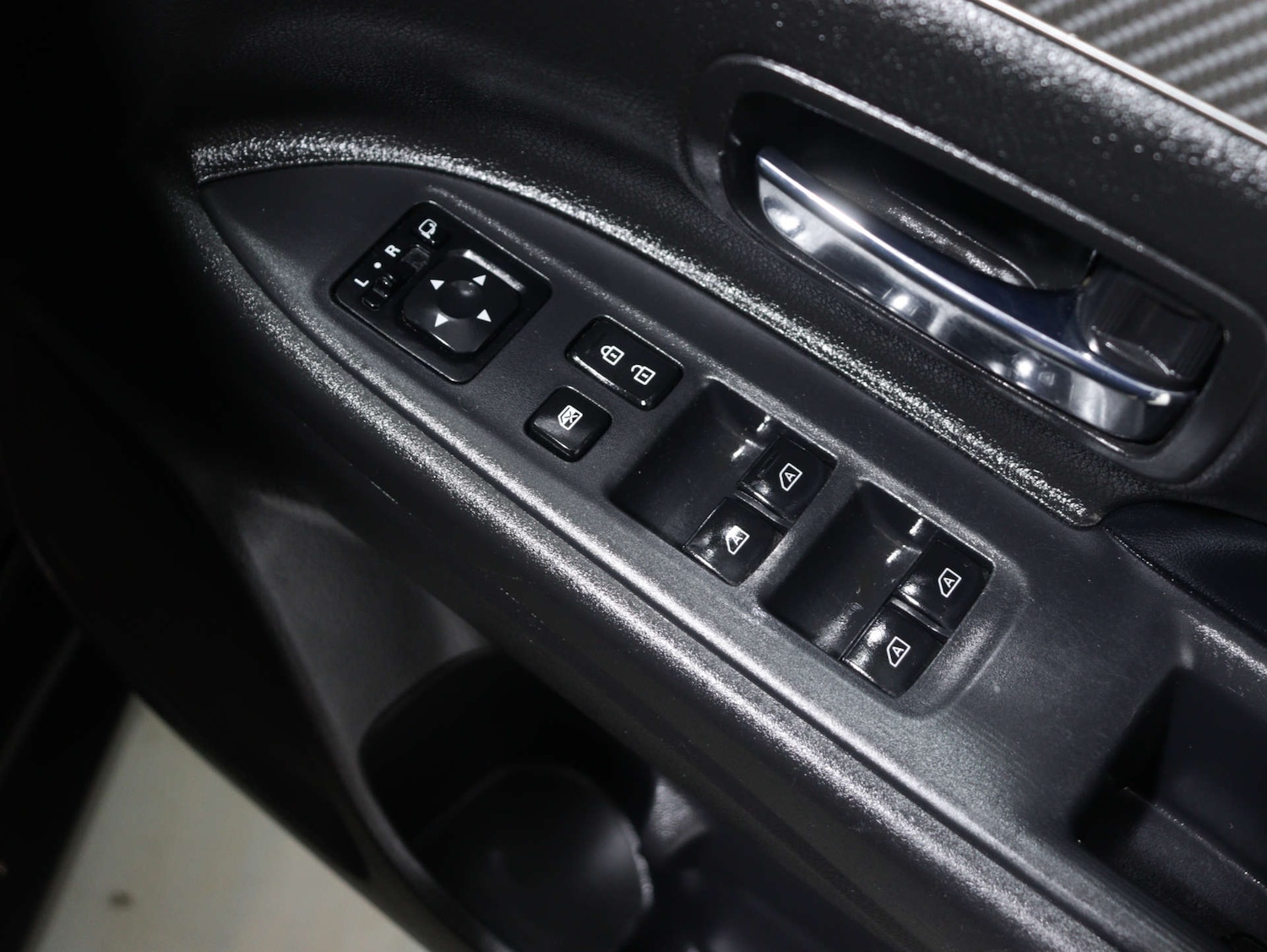 Used Mitsubishi Outlander 2020 for sale - 76206180: Photo 39