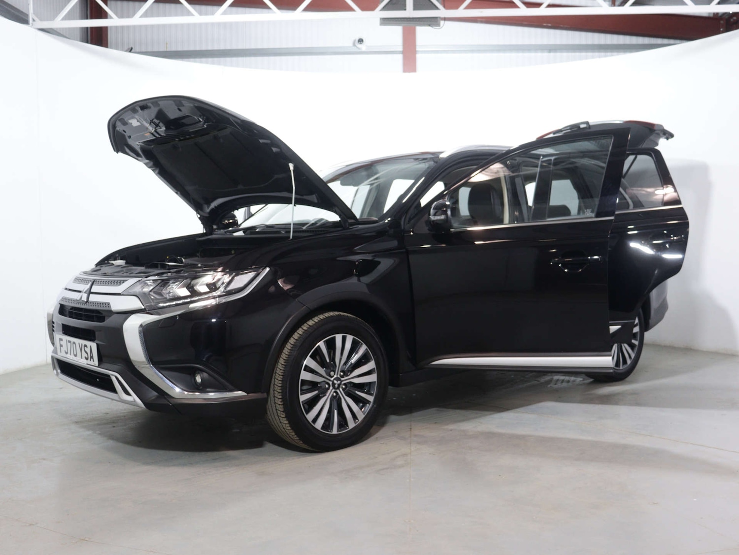 Used Mitsubishi Outlander 2020 for sale - 76206180: Photo 54