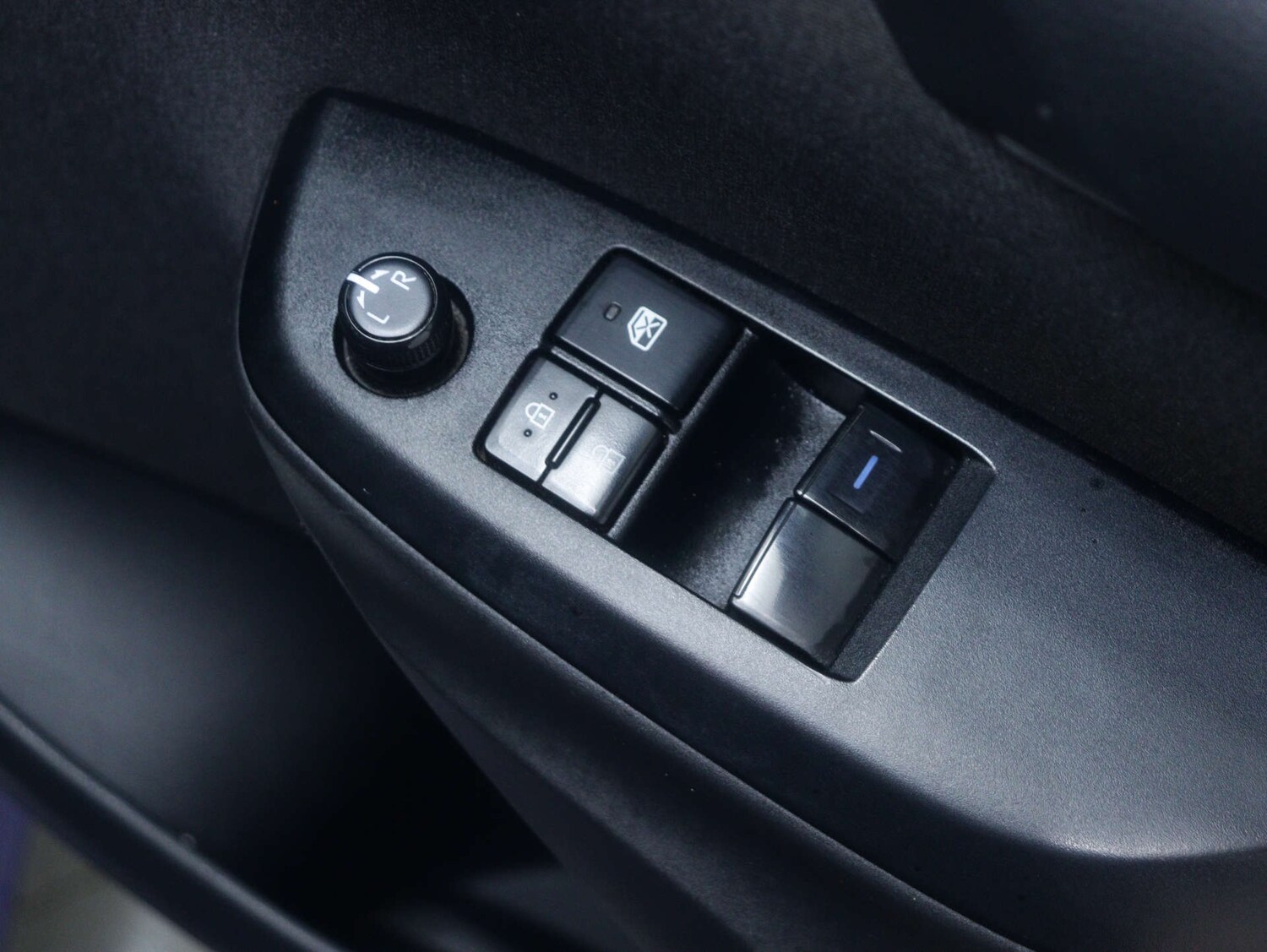 Used Toyota Yaris 2022 for sale - 77531832: Photo 37