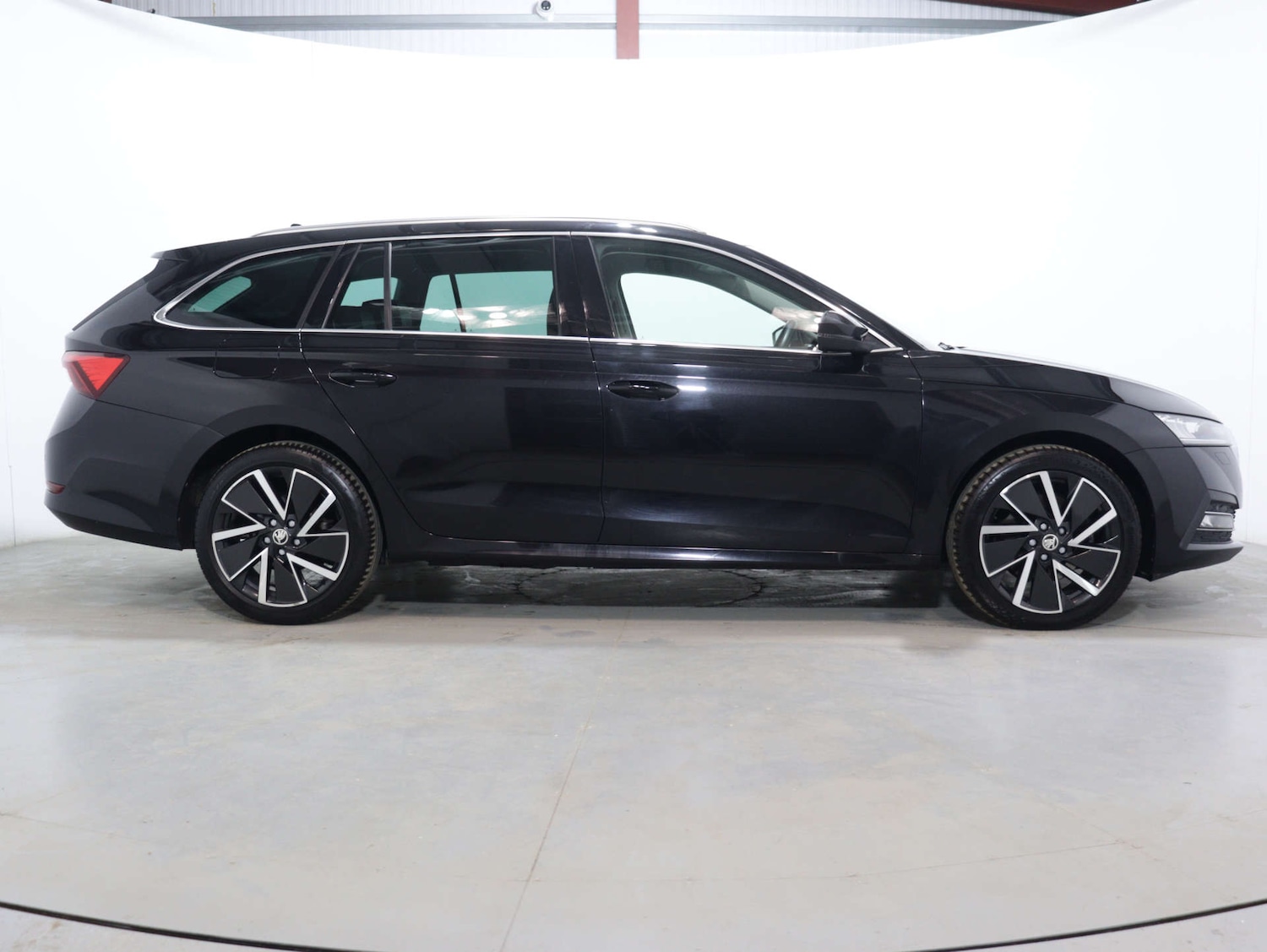 Used Skoda Octavia 2021 for sale - 75997764: Photo 11