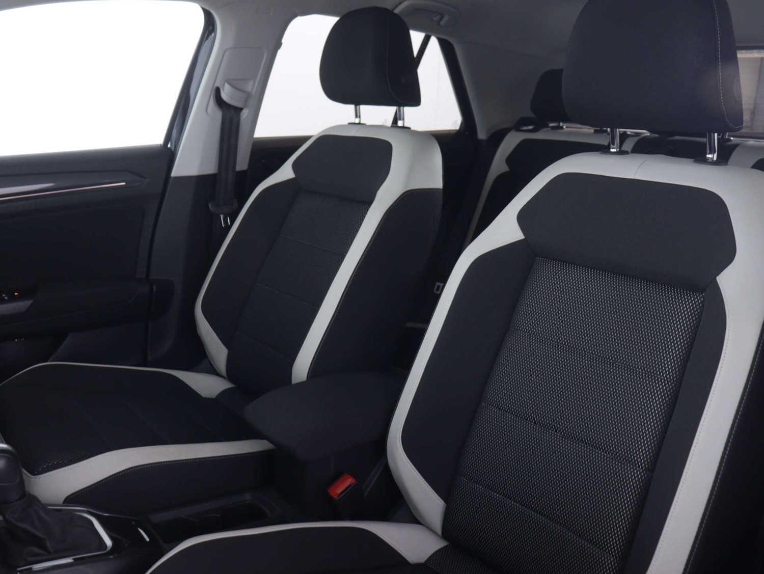 Used Volkswagen T-Roc 2021 for sale - 77678653: Photo 46