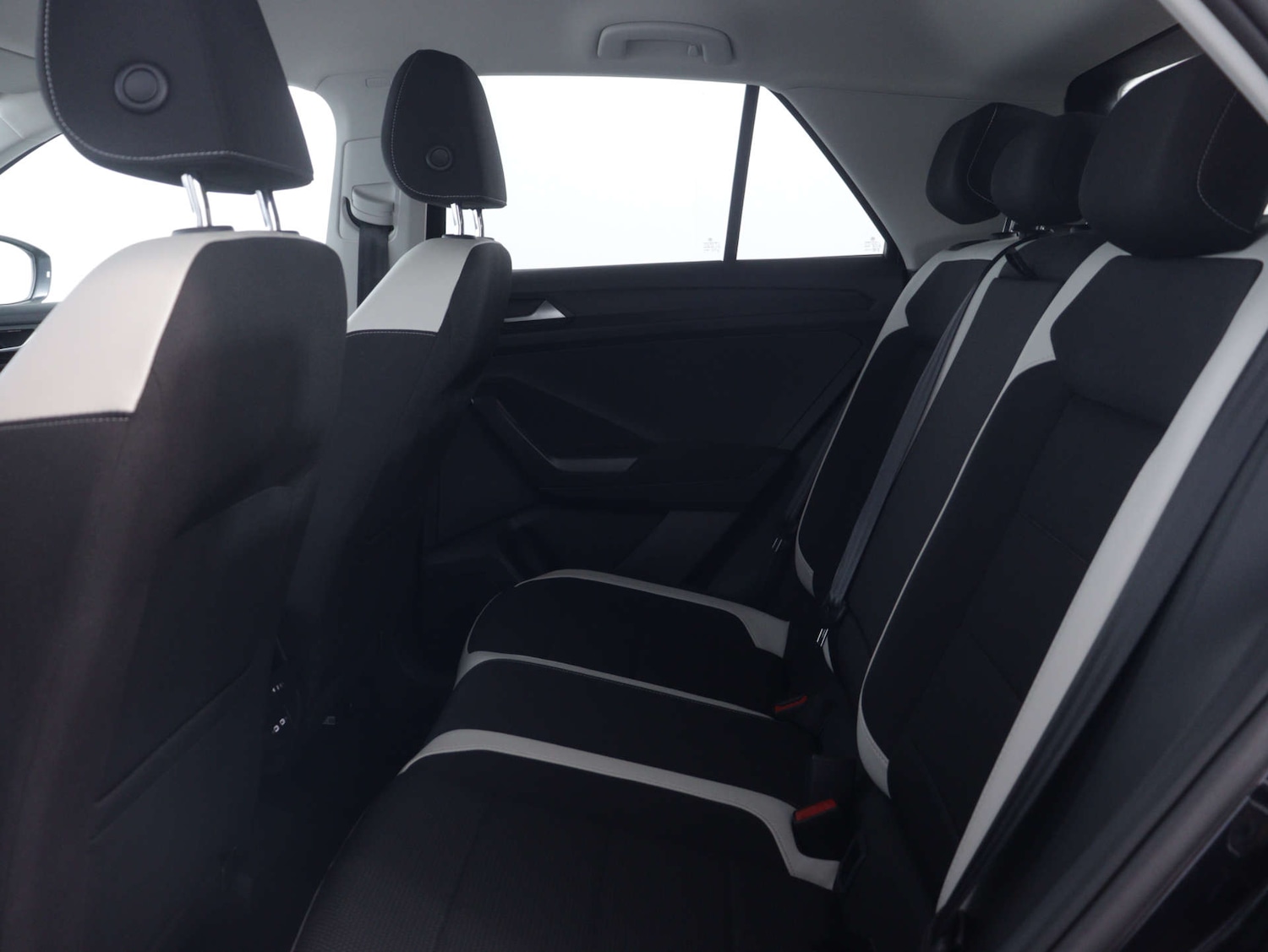 Used Volkswagen T-Roc 2021 for sale - 77678653: Photo 48