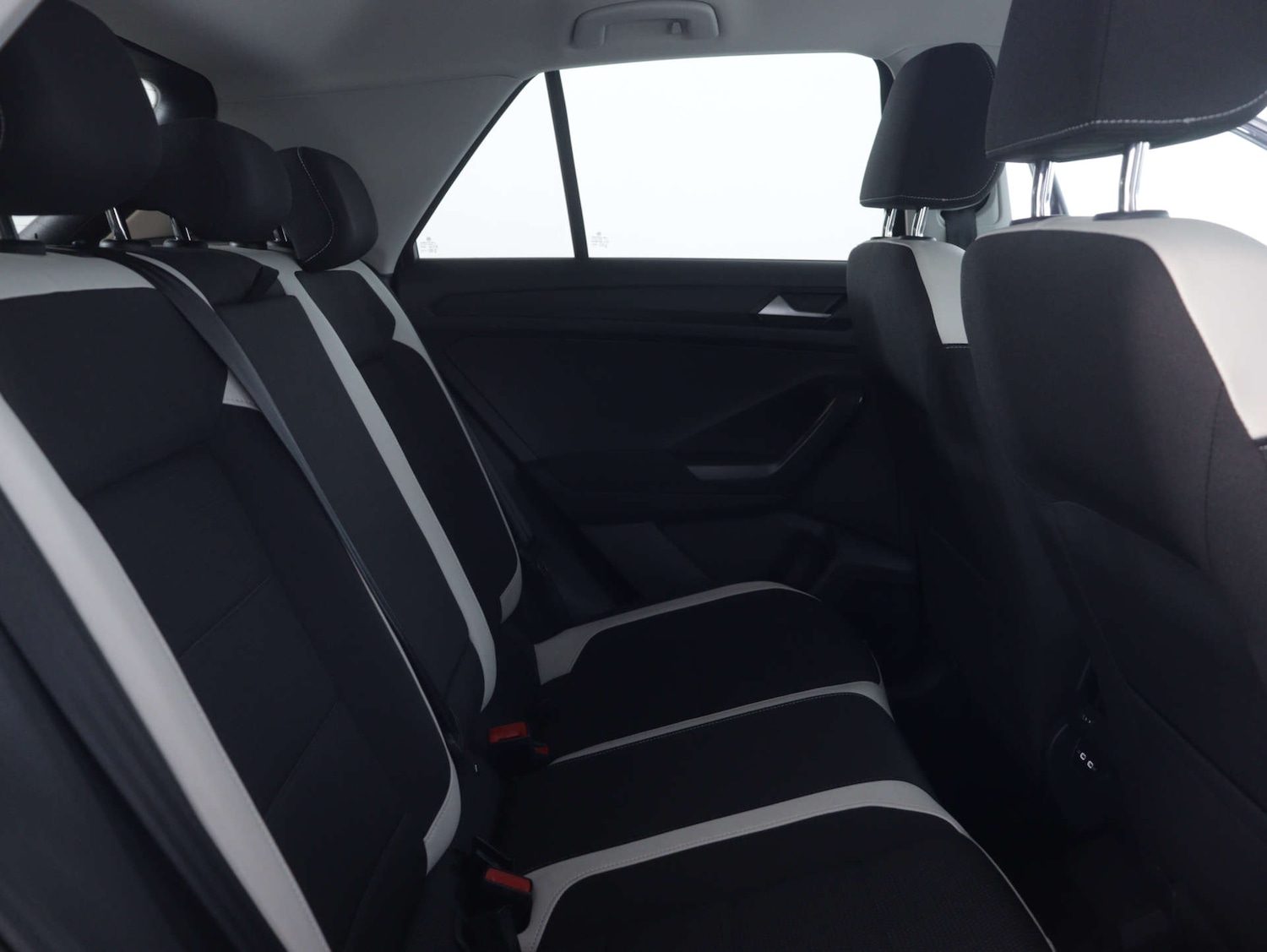 Used Volkswagen T-Roc 2021 for sale - 77678653: Photo 49