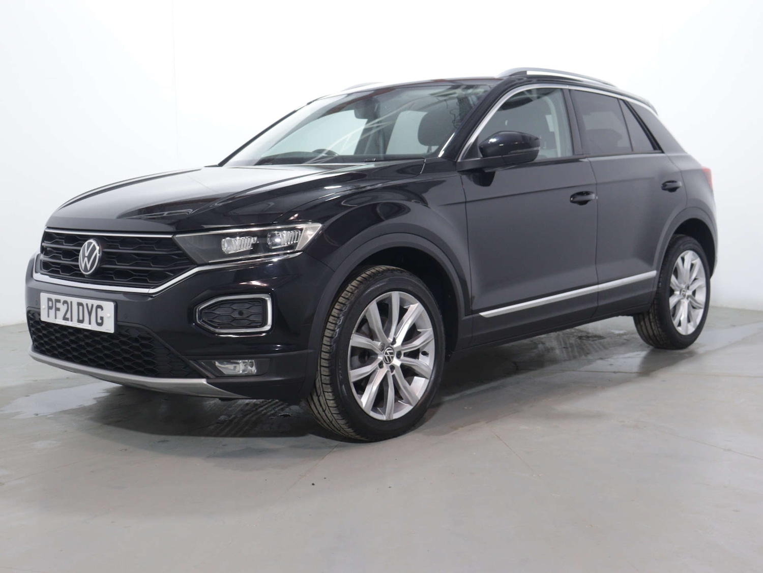 Used Volkswagen T-Roc 2021 for sale - 77678653: Photo 5