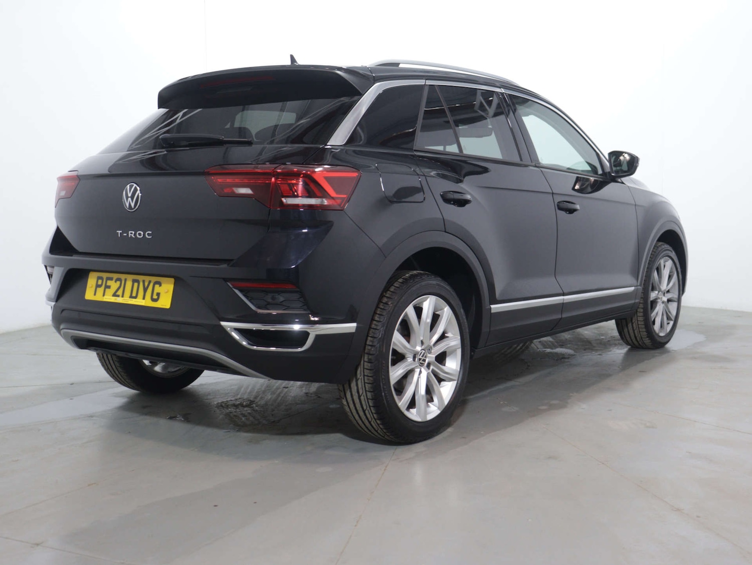 Used Volkswagen T-Roc 2021 for sale - 77678653: Photo 9