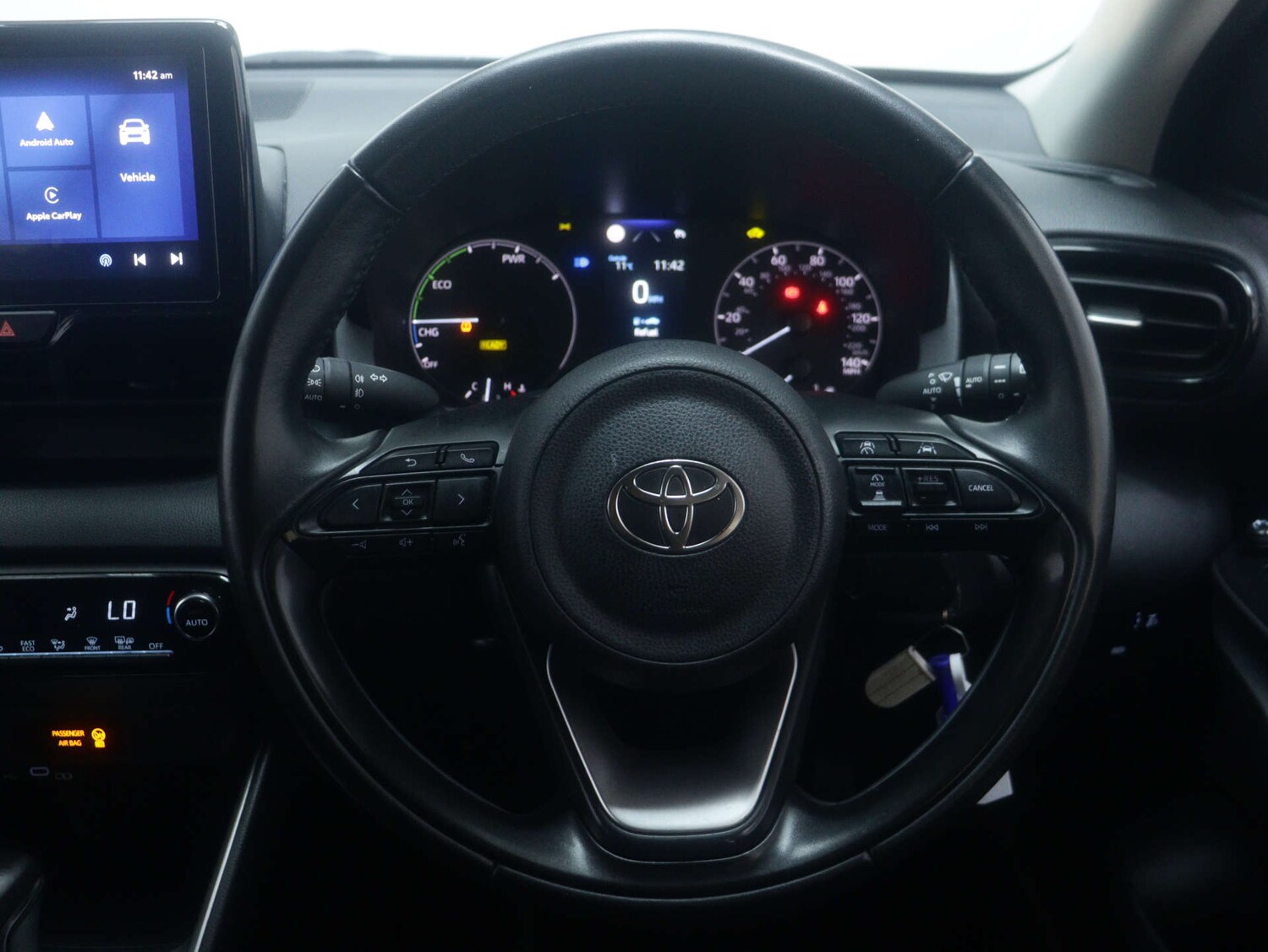 Used Toyota Yaris 2024 for sale - 77328607: Photo 18