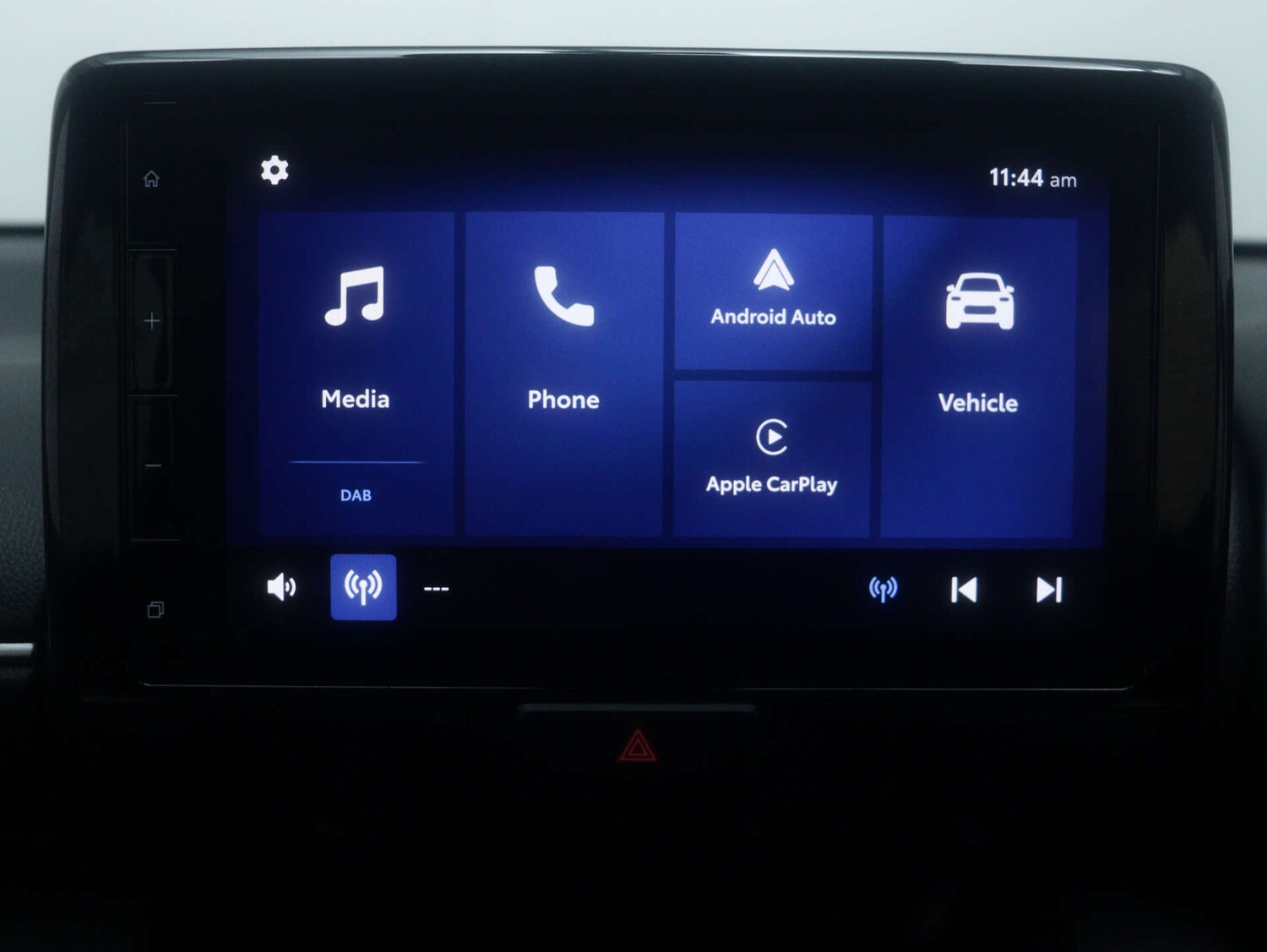 Used Toyota Yaris 2024 for sale - 77328607: Photo 25