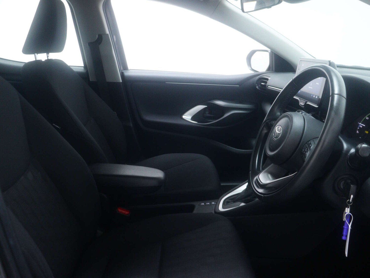 Used Toyota Yaris 2024 for sale - 77328607: Photo 36