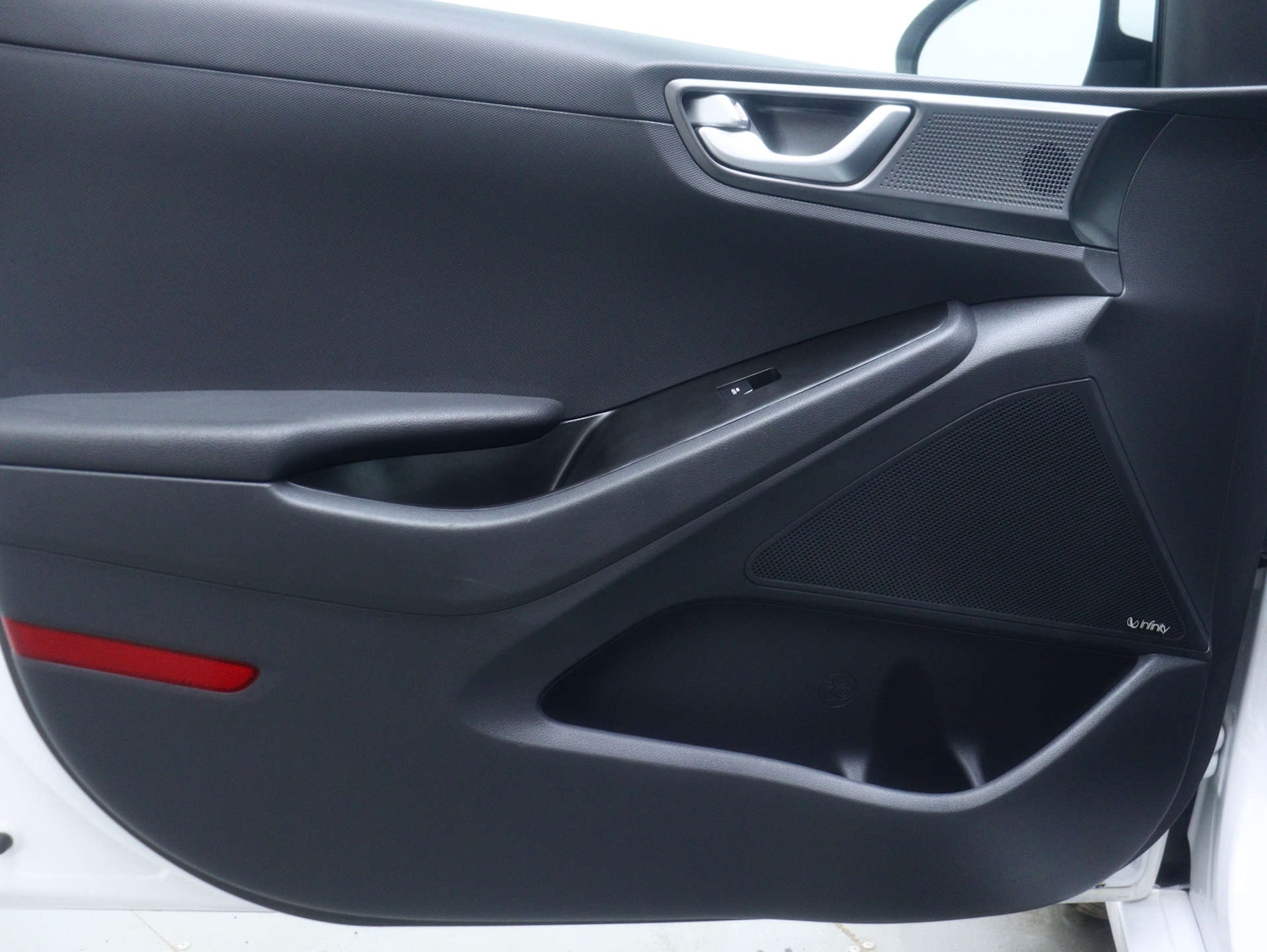 Used Hyundai IONIQ 2023 for sale - 77523089: Photo 50