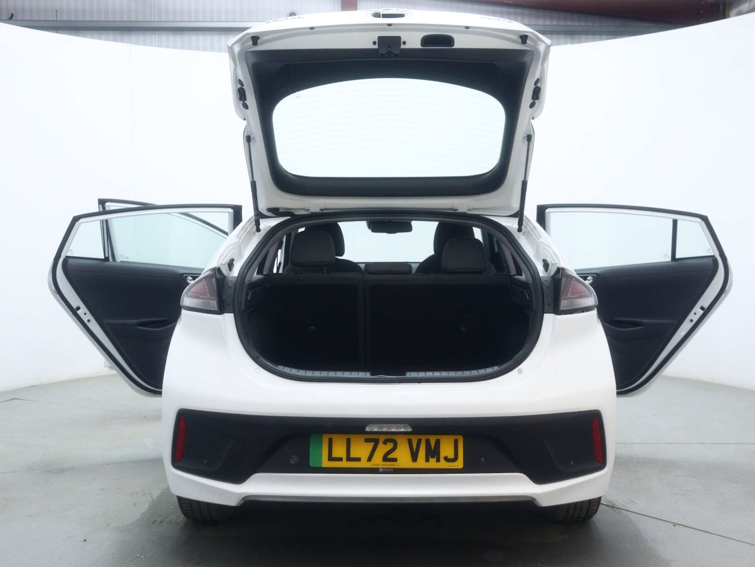 Used Hyundai IONIQ 2023 for sale - 77523089: Photo 60