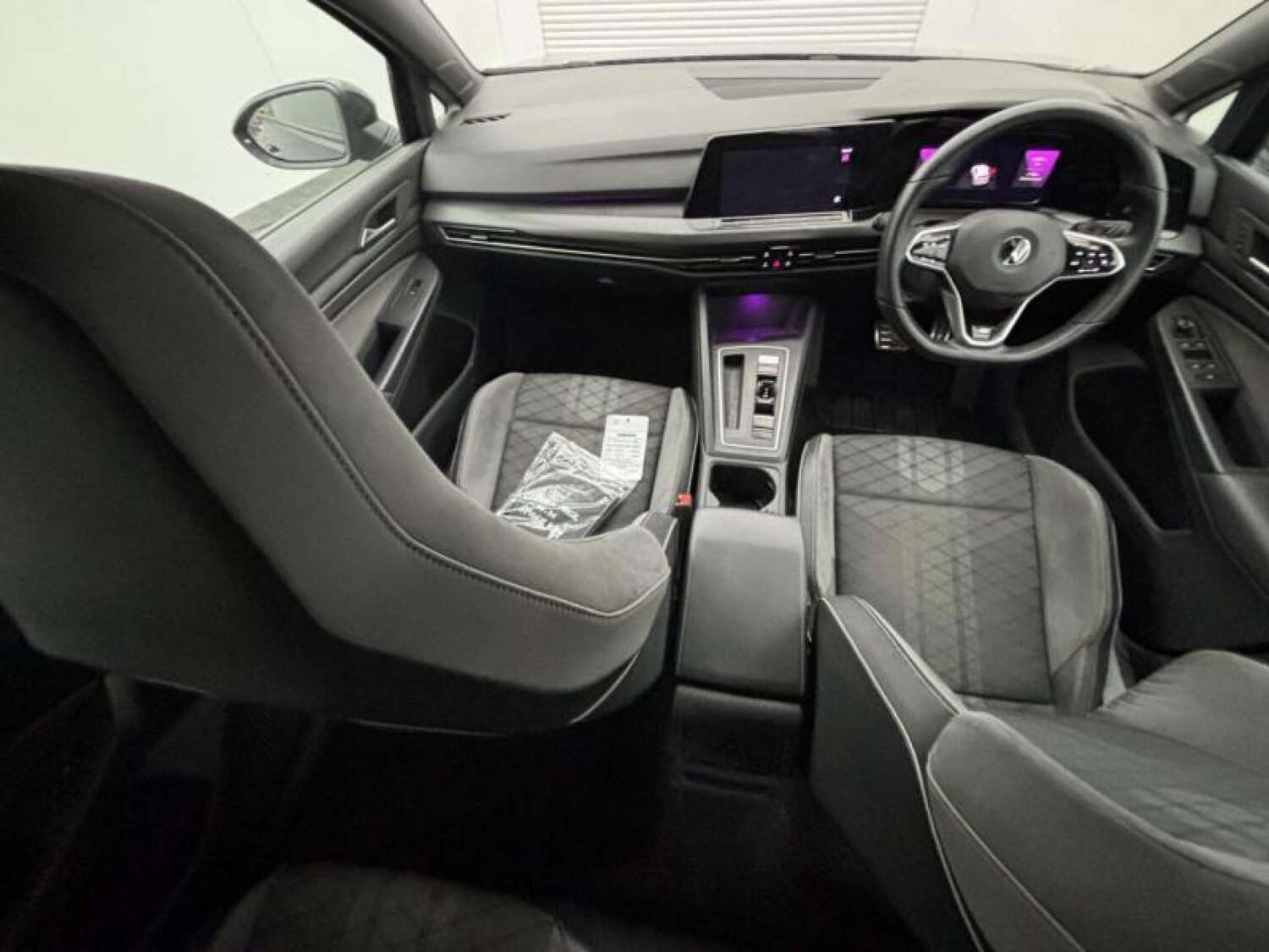 Used Volkswagen Golf 2020 for sale - 77715615: Photo 8