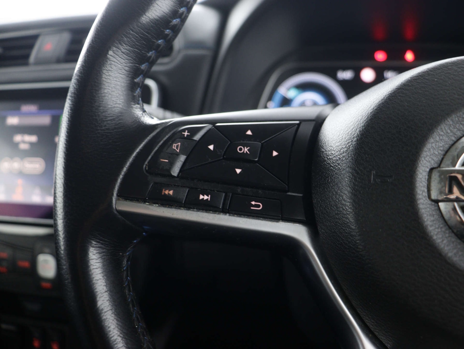 Used Nissan Leaf 2021 for sale - 76682755: Photo 31