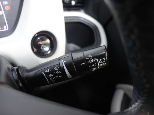Used Honda Jazz 2020 for sale - 75035078: Photo 35