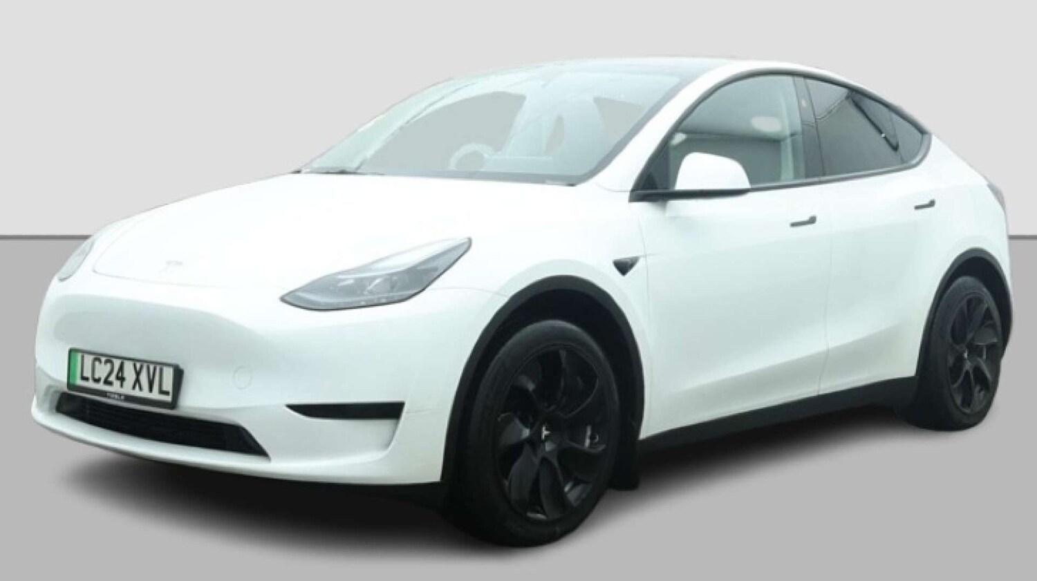 Used Tesla Model Y 2024 for sale - 77963204: Photo 5