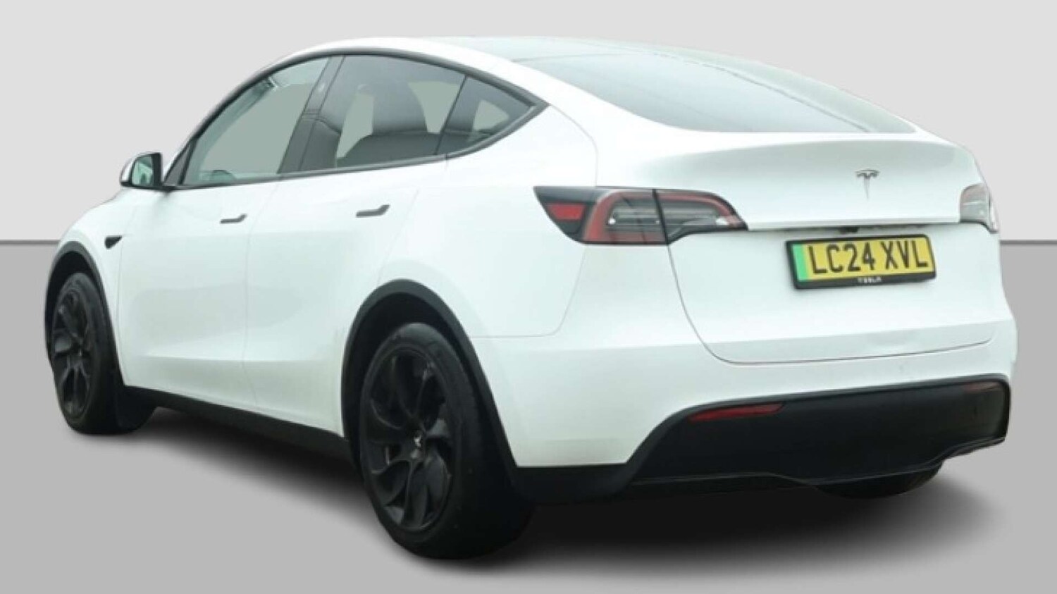 Used Tesla Model Y 2024 for sale - 77963204: Photo 7