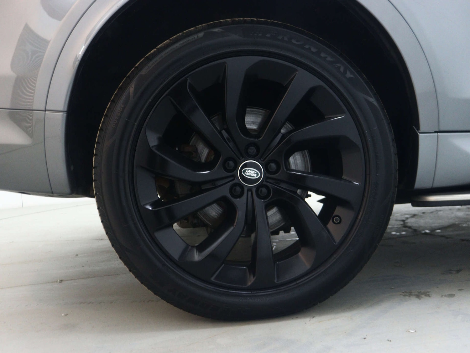 Used Land Rover Discovery Sport 2019 for sale - 77590550: Photo 13