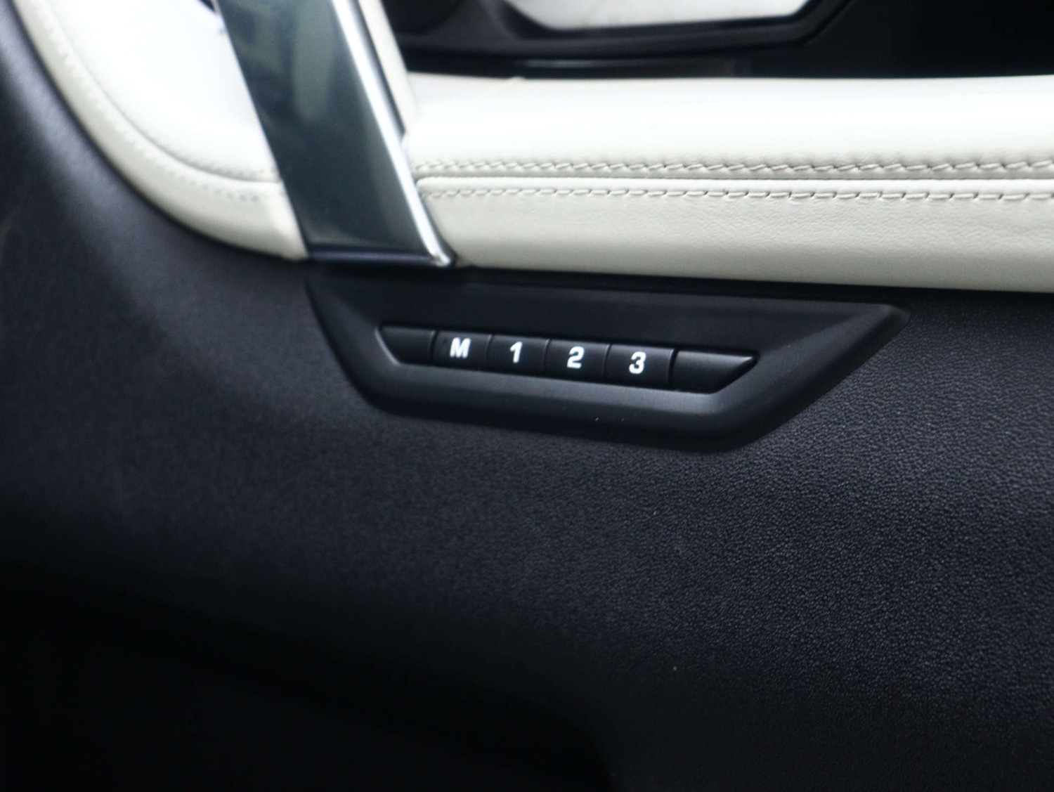 Used Land Rover Discovery Sport 2019 for sale - 77590550: Photo 41