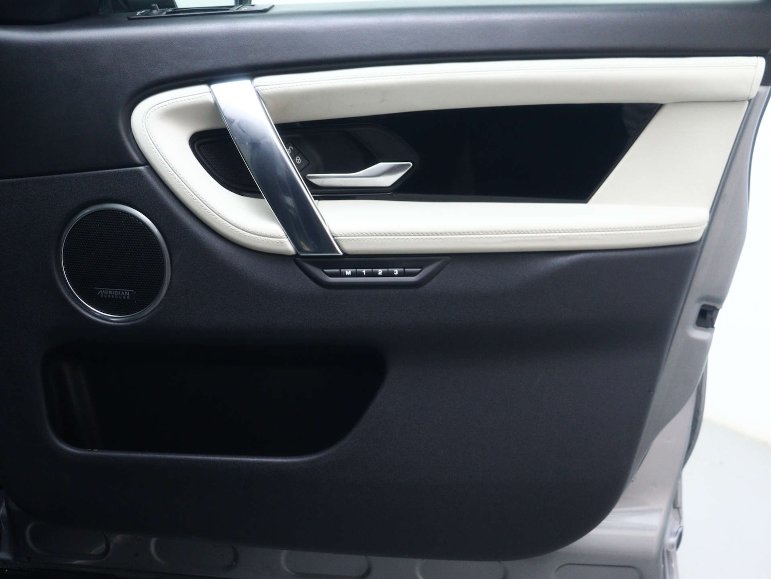 Used Land Rover Discovery Sport 2019 for sale - 77590550: Photo 44