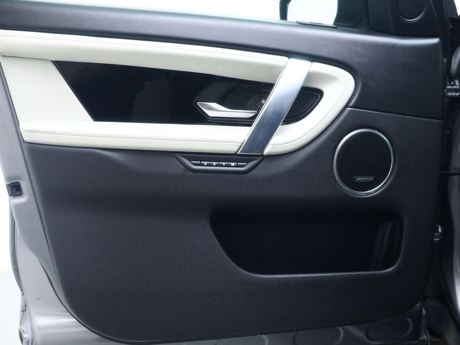 Used Land Rover Discovery Sport 2019 for sale - 77590550: Photo 50