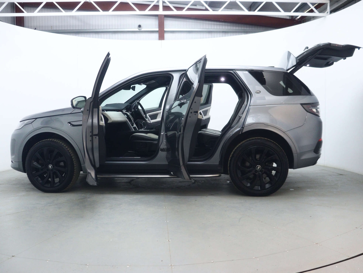 Used Land Rover Discovery Sport 2019 for sale - 77590550: Photo 61