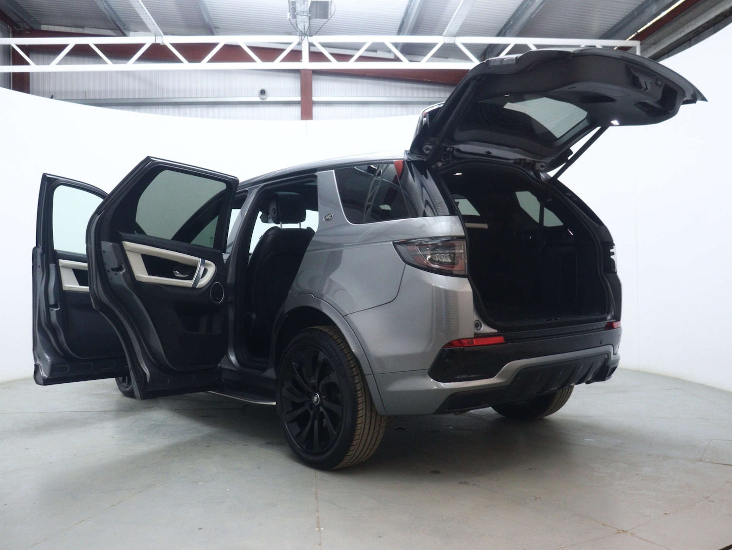 Used Land Rover Discovery Sport 2019 for sale - 77590550: Photo 62