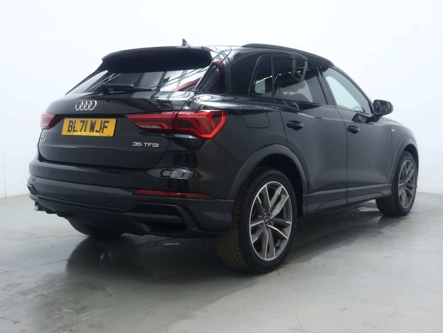 Used Audi Q3 2022 for sale - 77431865: Photo 11