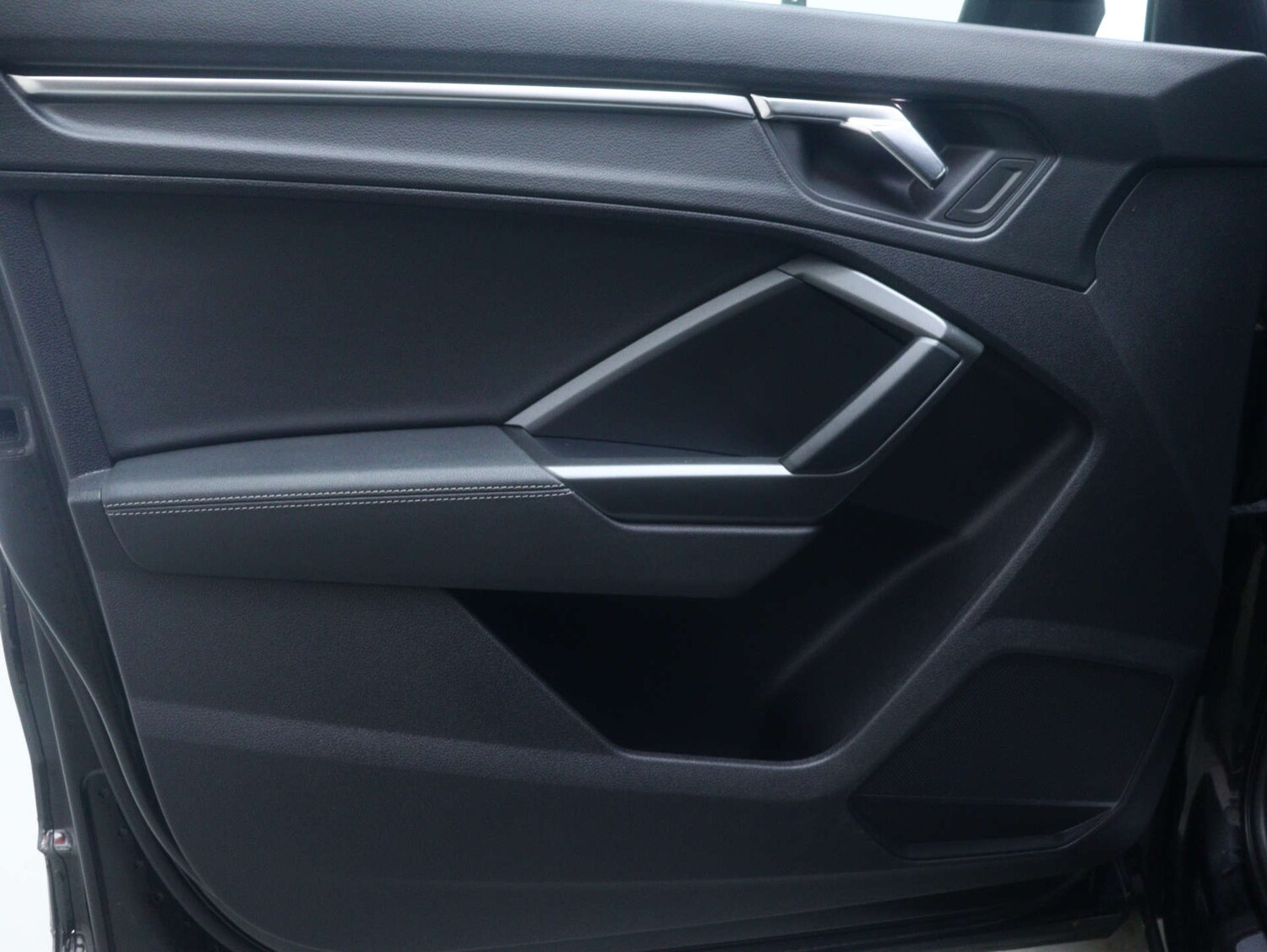 Used Audi Q3 2022 for sale - 77431865: Photo 48