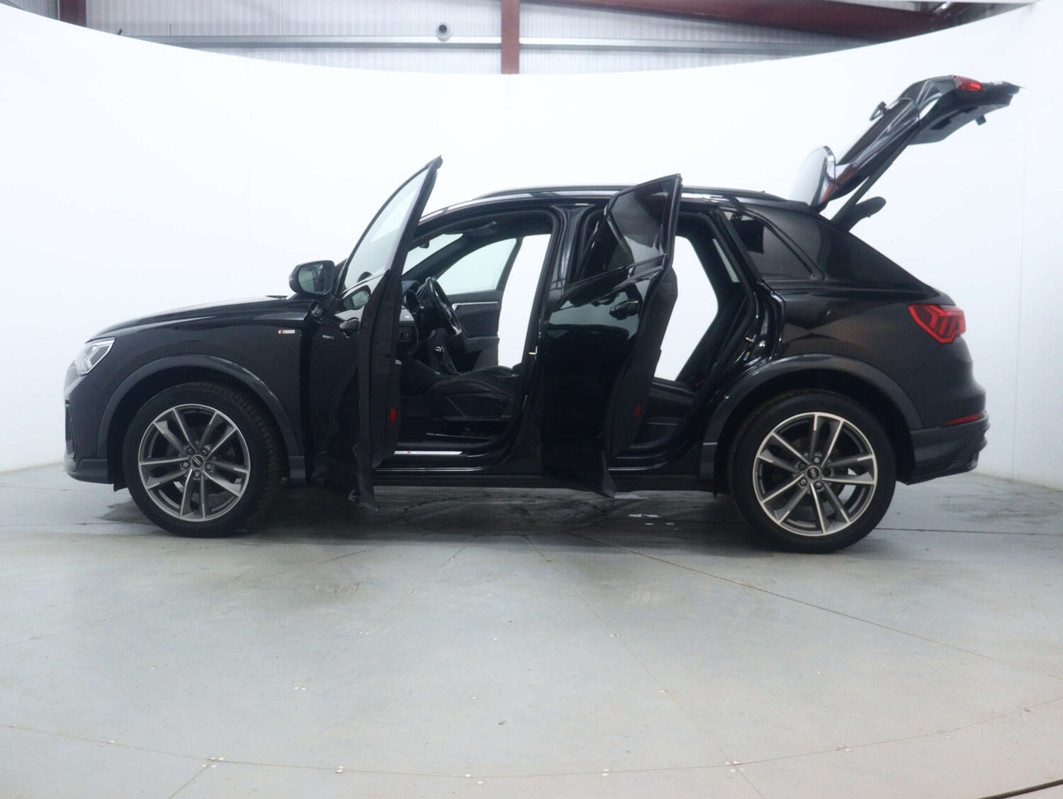 Used Audi Q3 2022 for sale - 77431865: Photo 56