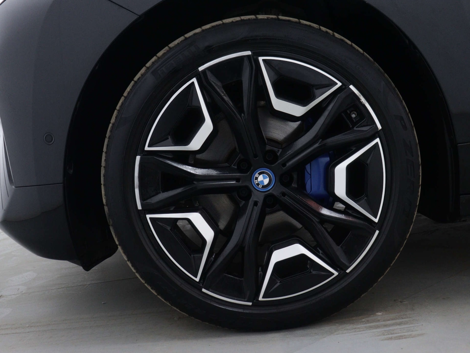 Used BMW iX 2022 for sale - 76156487: Photo 14