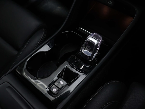 Used Volvo XC40 2021 for sale - 75585919: Photo 32