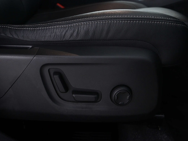 Used Volvo XC40 2021 for sale - 75585919: Photo 39