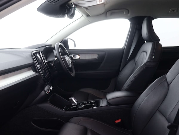 Used Volvo XC40 2021 for sale - 75585919: Photo 45