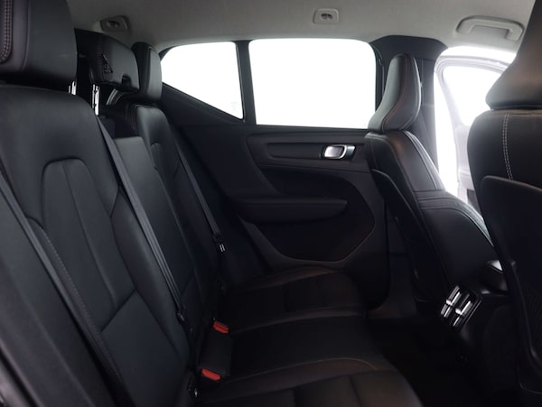 Used Volvo XC40 2021 for sale - 75585919: Photo 49