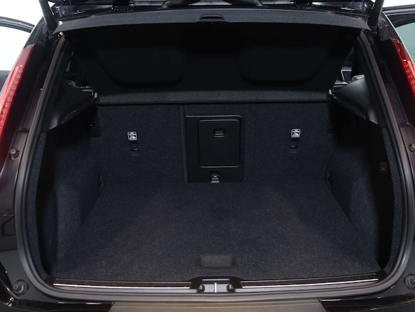 Used Volvo XC40 2021 for sale - 75585919: Photo 50