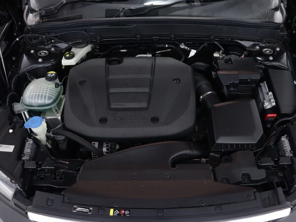Used Volvo XC40 2021 for sale - 75585919: Photo 51