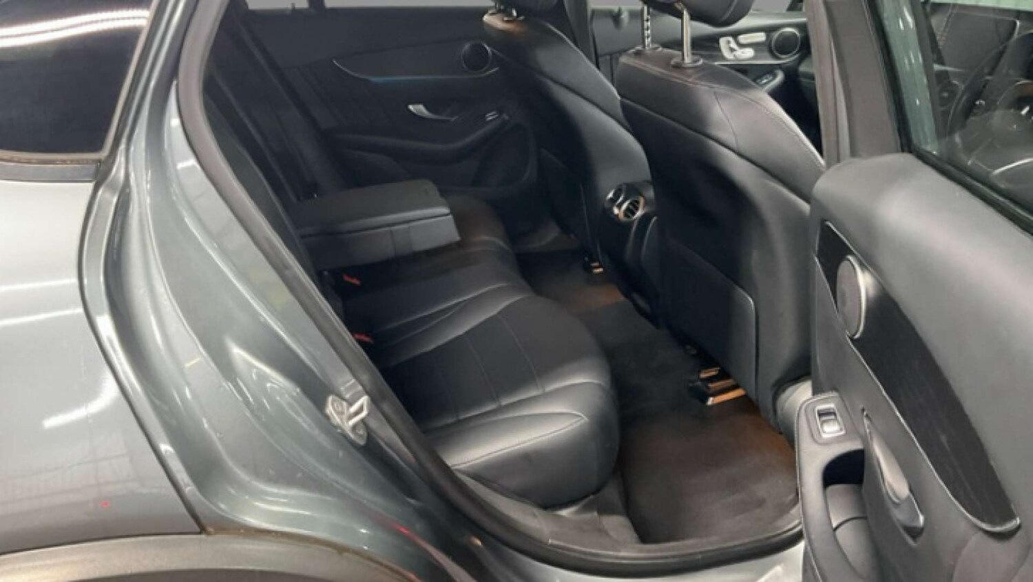 Used Mercedes-Benz GLC 2019 for sale - 77830699: Photo 9