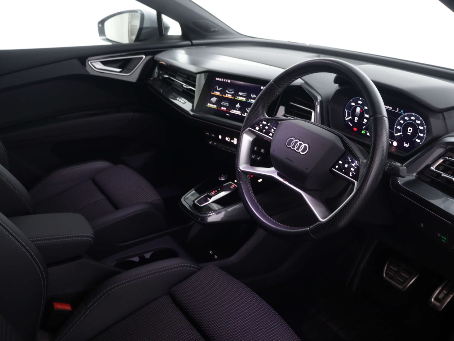 Used Audi Q4 e-tron 2022 for sale - 76197217: Photo 43