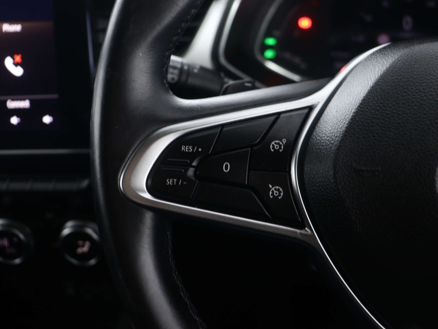 Used Renault Captur 2020 for sale - 76046407: Photo 29