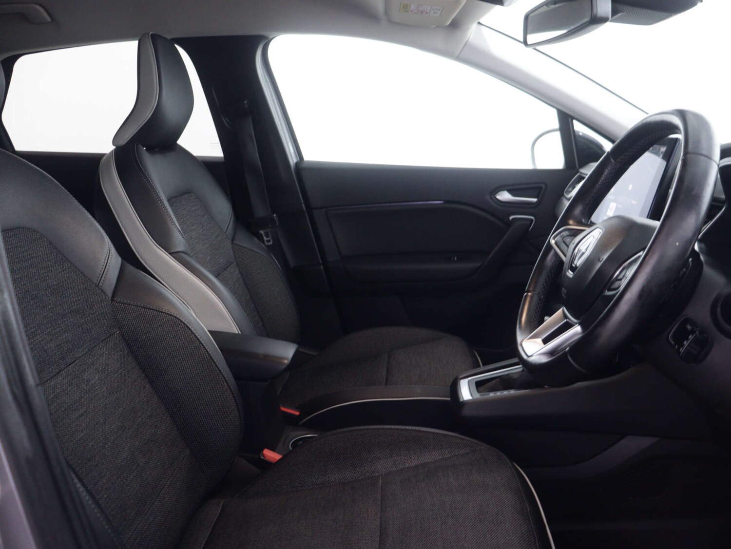 Used Renault Captur 2020 for sale - 76046407: Photo 36