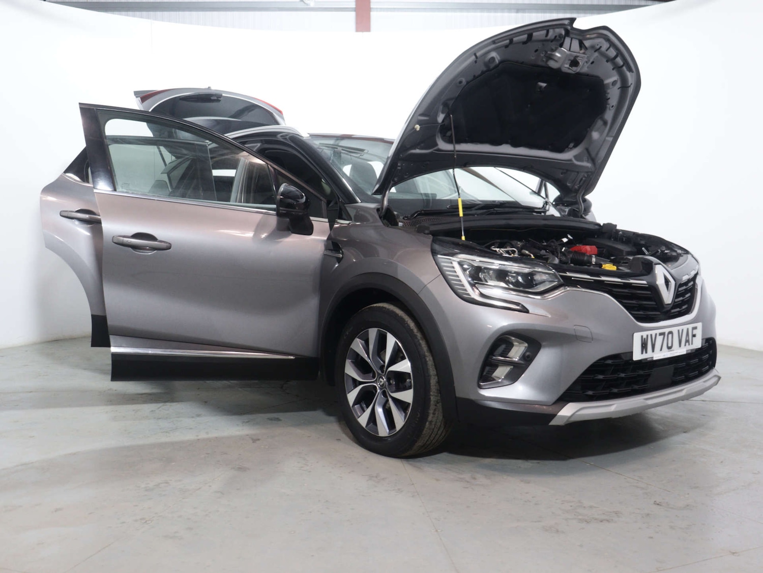 Used Renault Captur 2020 for sale - 76046407: Photo 47