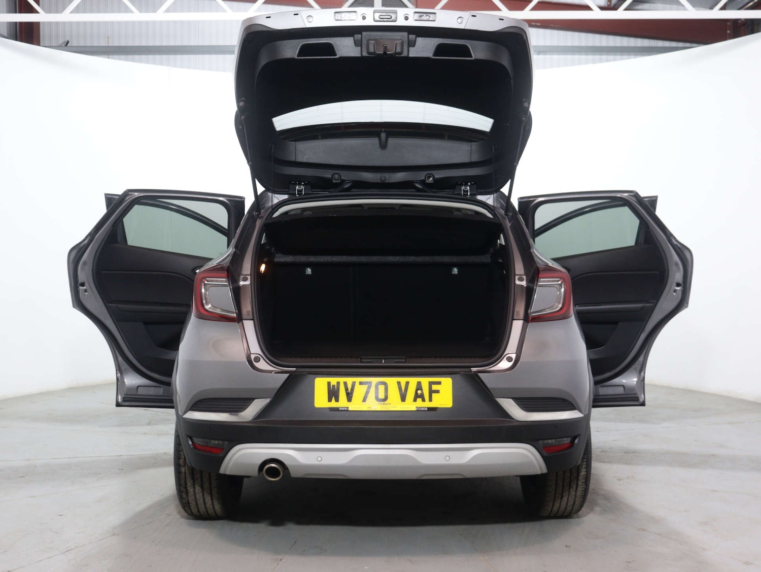 Used Renault Captur 2020 for sale - 76046407: Photo 52