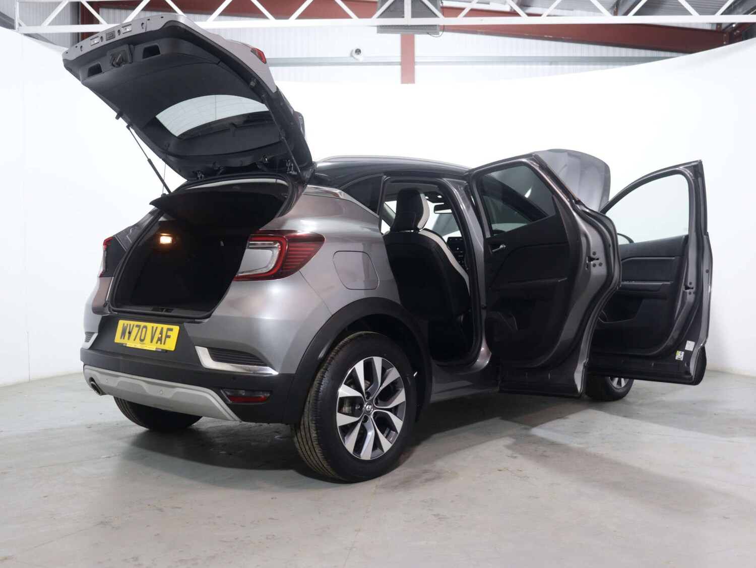 Used Renault Captur 2020 for sale - 76046407: Photo 53