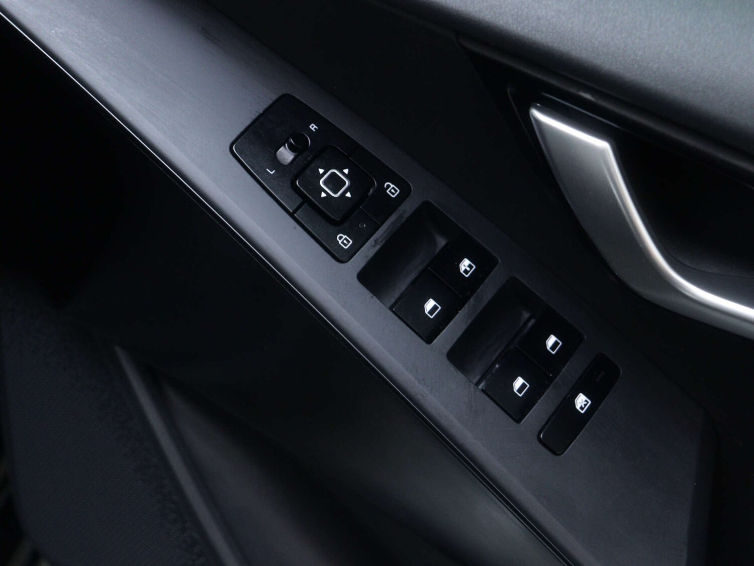 Used Kia Niro 2025 for sale - 76451730: Photo 45