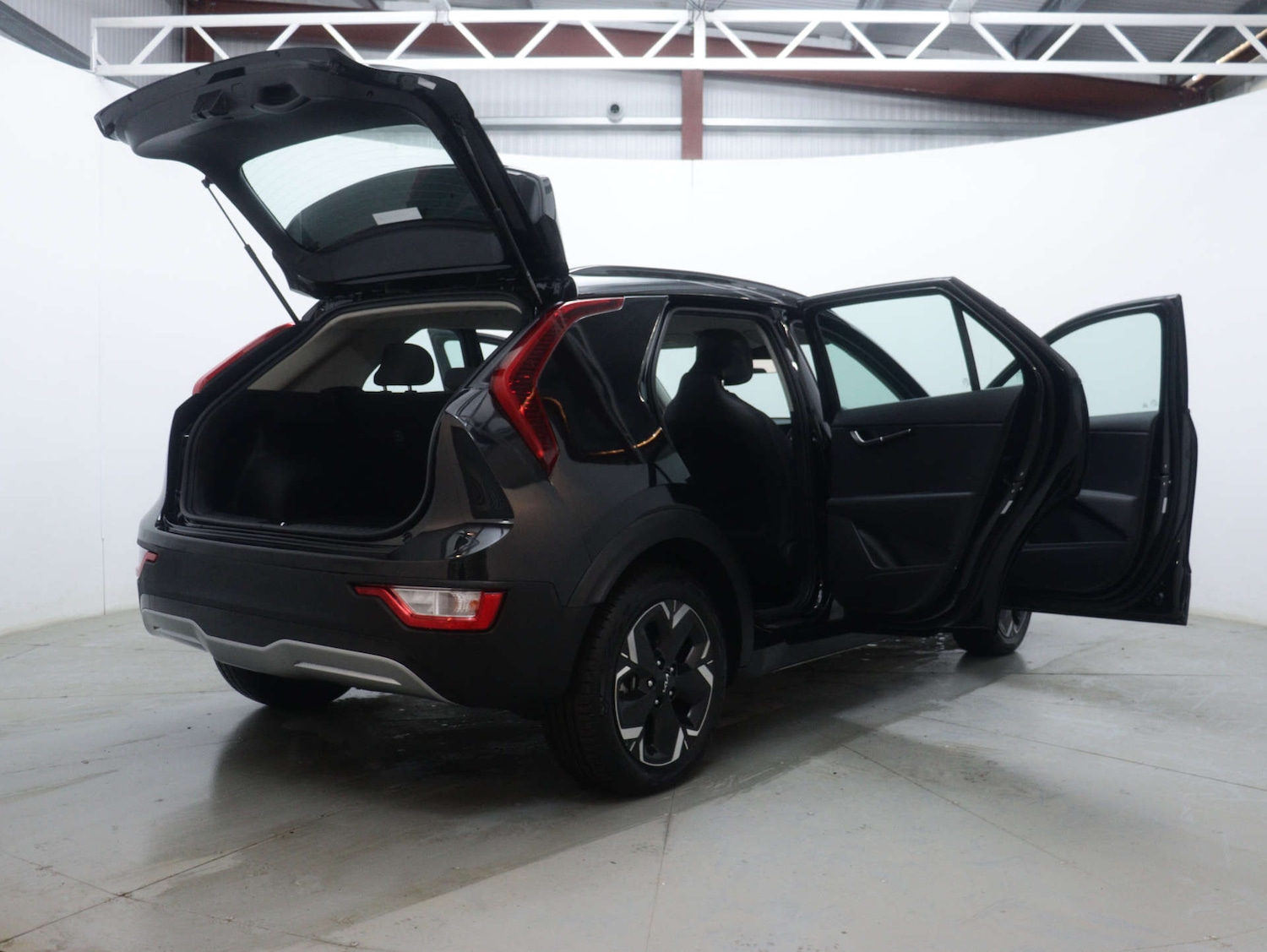 Used Kia Niro 2025 for sale - 76451730: Photo 63