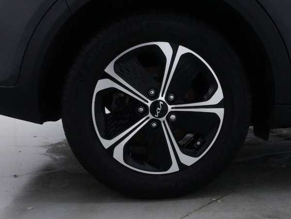 Used Kia XCeed 2023 for sale - 76274226: Photo 11