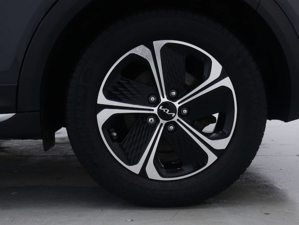 Used Kia XCeed 2023 for sale - 76274226: Photo 14