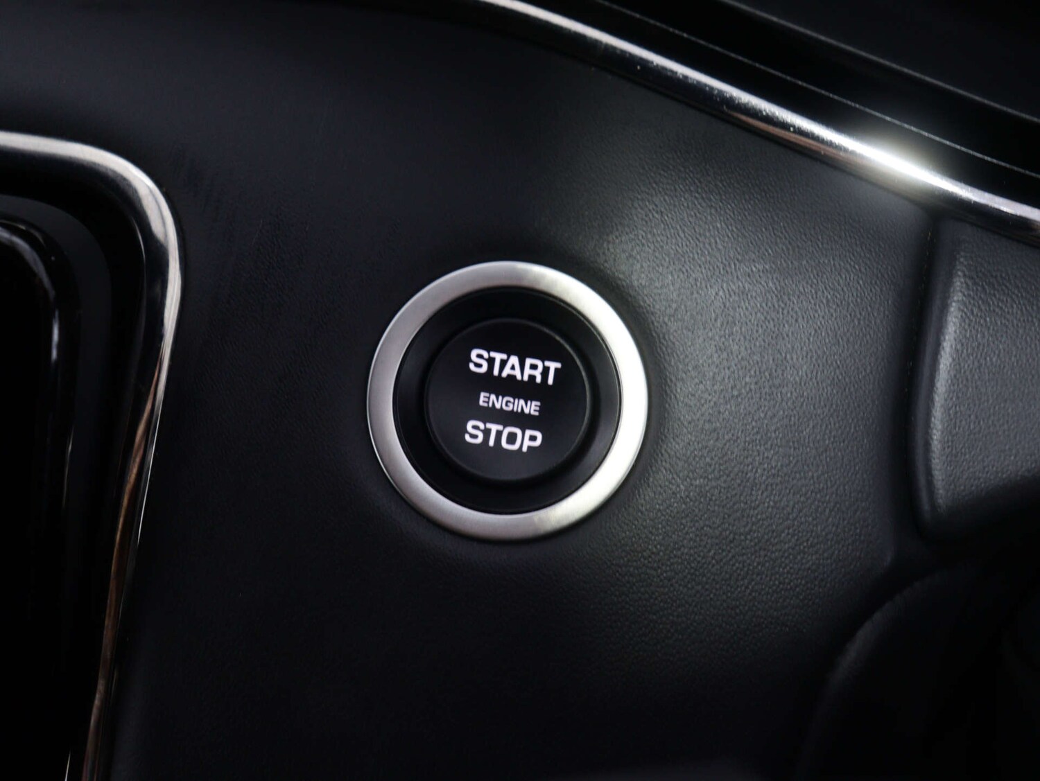 Used Land Rover Range Rover Evoque 2023 for sale - 76144449: Photo 38